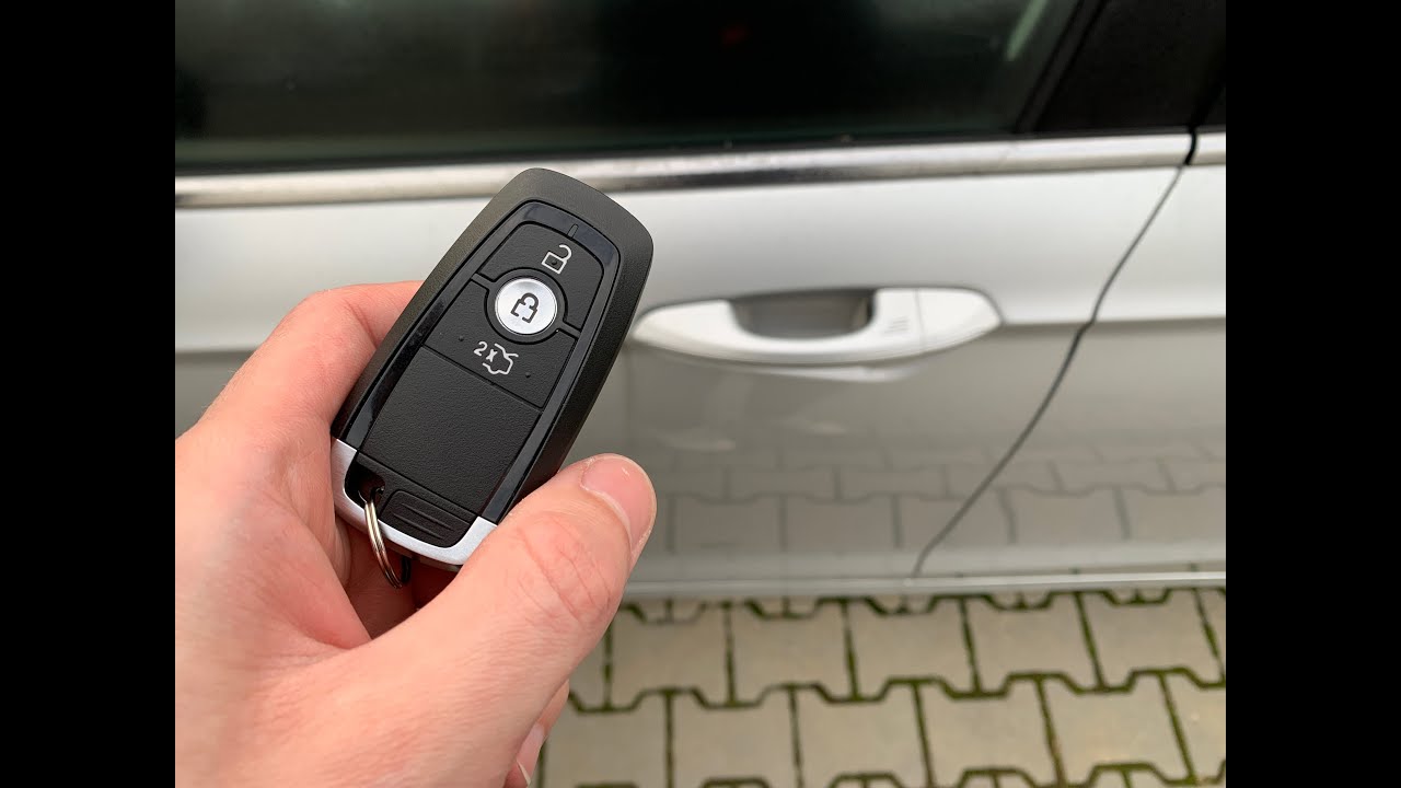 Awaryjne manualne otwieranie zamka drzwi Ford Mondeo MK5 rozładowany akumulator How open door Fusion